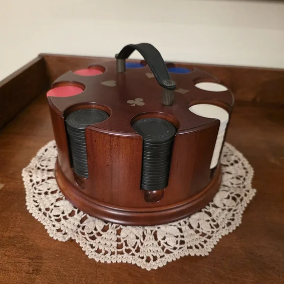 BOMBAY ♠️ Wooden Poker Chip Handle Carousel Caddy w/RedBlueWhite & Black Chips